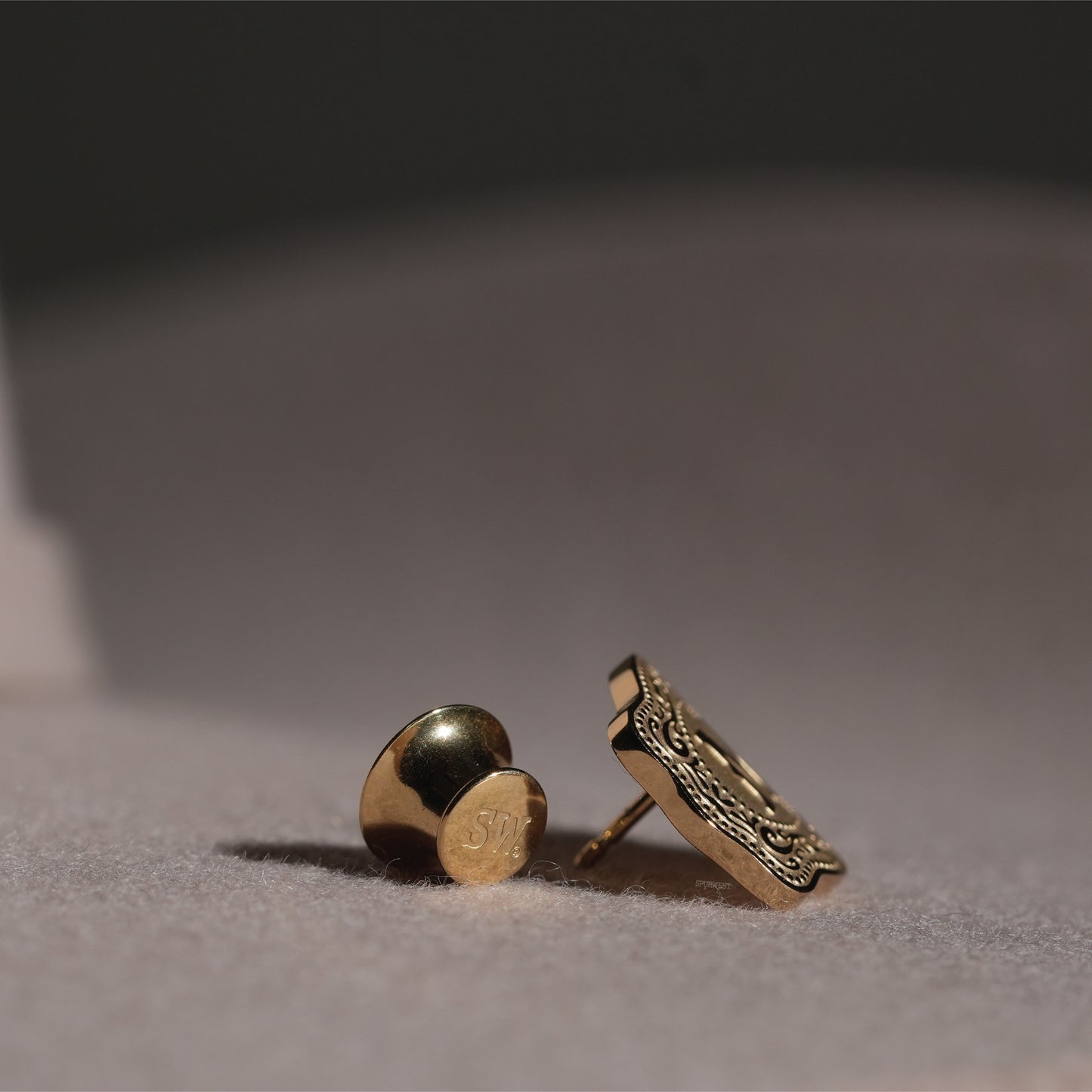 SpurWest Mini Belt Buckle Hatpin (Amelia Rose) - Gold