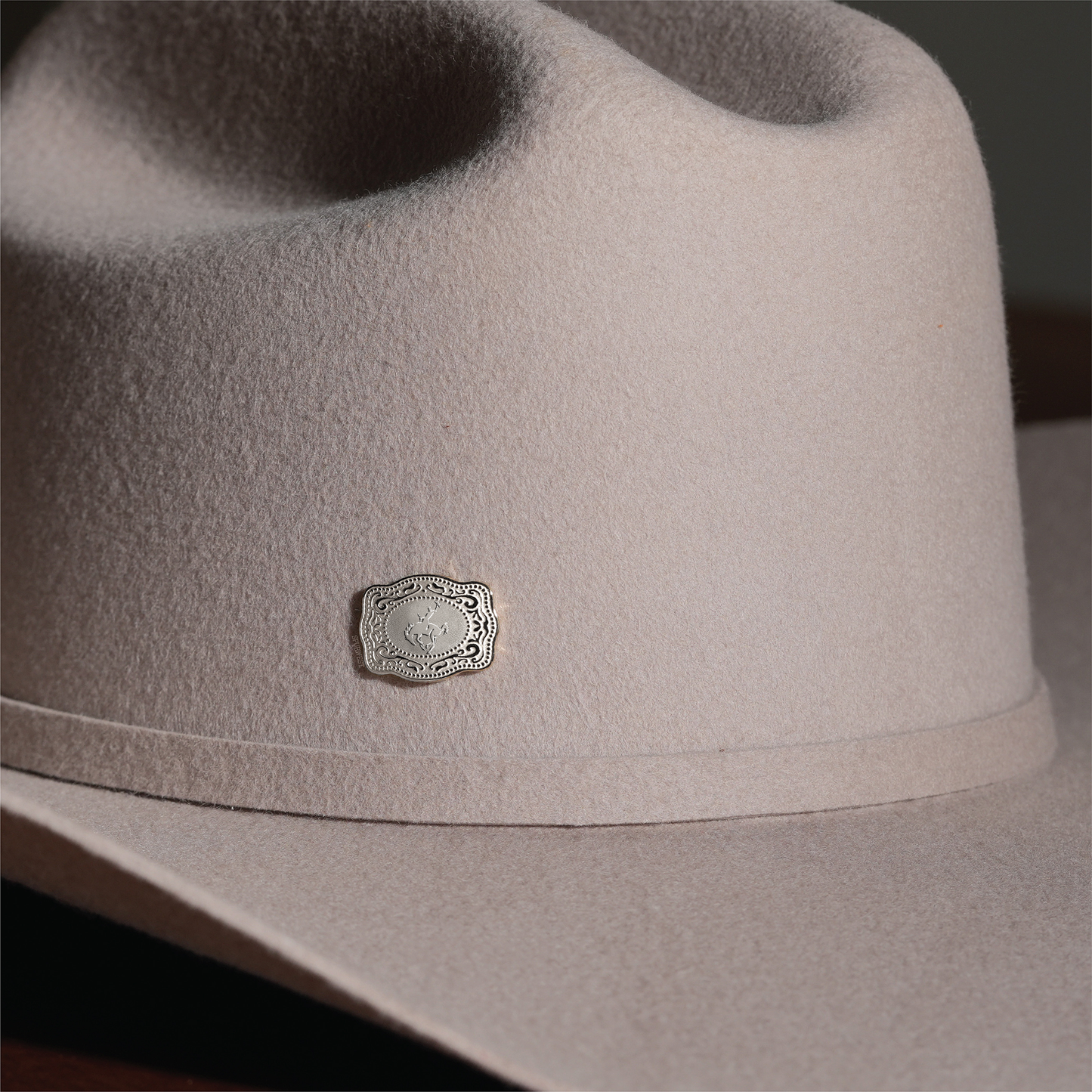 SpurWest Mini Belt Buckle Hatpin (Bronc) - Silver